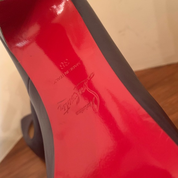 🔥💥Christian Louboutin Leather Rolando Zip - Picture 4 of 6